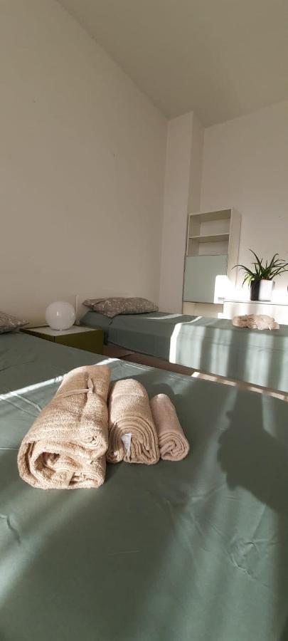 Intero Appartamento Lgbtq+ Zona Loreto Milan Bagian luar foto
